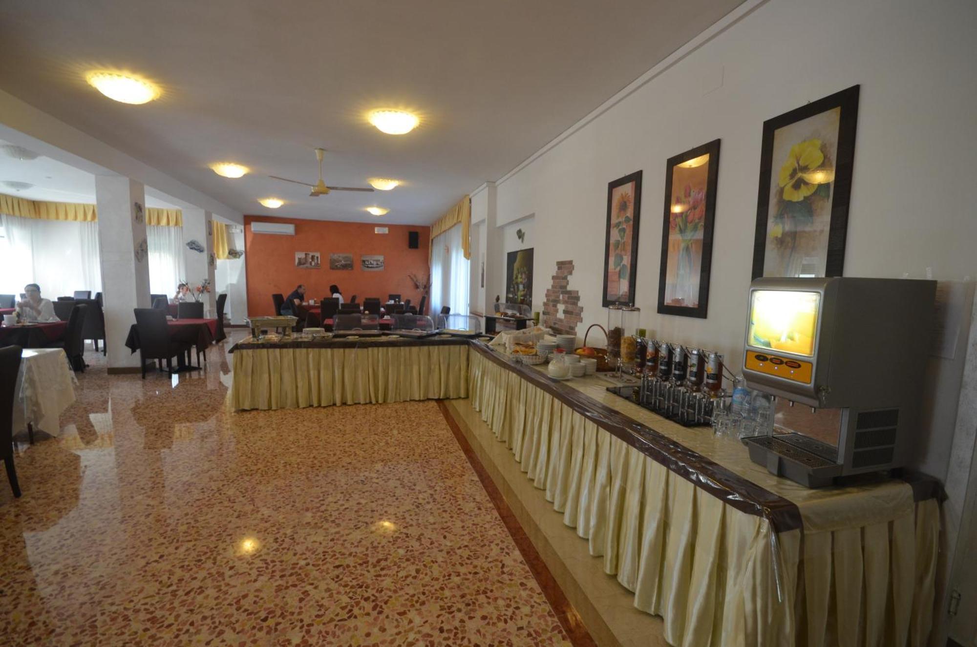 Hotel Astoria Desenzano del Garda Eksteriør billede